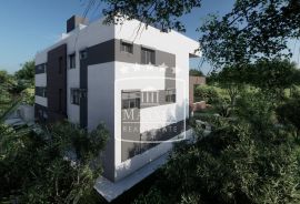 Zaton - Apartman 70,72 m2, 20m od mora, VRT! 282880€, Nin, Διαμέρισμα