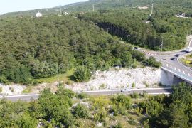 Zagvozd građevinsko zemljište 1817 m2 - novo u ponudi, Zagvozd, Terreno