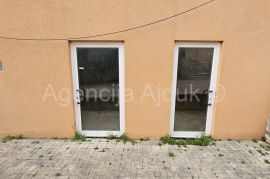 Zadar Borik poslovni prostor 44 m2 novo u ponudi, Zadar, Commercial property