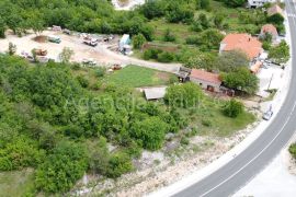 Imotski Poljica građevinsko zemljište 2502 m2 + objekti - novo, Imotski, Land