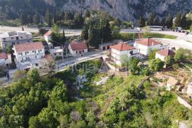 Imotski građevinsko zemljište 1176 m2 Modro jezero - TOP PONUDA!, Imotski, أرض