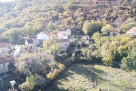 Imotski kamena kuća 165 m2 na parceli od 1248 m2, Imotski, Famiglia