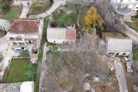 Imotski - kamena kuća 73 m2 Vinjani Donji, Imotski, Casa