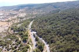 Nerežišća otok Brač građevinsko zemljište 901 m2 + 2 dozvole - novo, Nerežišća, أرض