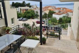 Baška Voda vila 600 m2 blizina mora + pogled na more, Baška Voda, House