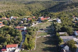 Imotski građevinsko zemljište 7665 m2 - novo - TOP, Imotski, Land