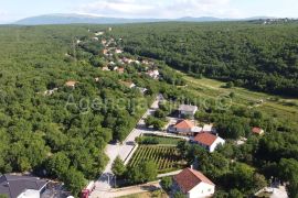 Imotski 1325 m2 građevinsko zemljište - novo u ponudi, Imotski, Land