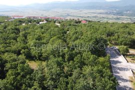 Imotski 1325 m2 građevinsko zemljište - novo u ponudi, Imotski, Terra