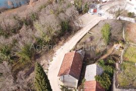 Imotski kuća 115 m2 sa okućnicom - top lokacija, Imotski, Maison