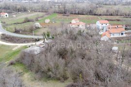 Imotski Kamenmost građevinsko zemljište 800 m2, Imotski, Terreno