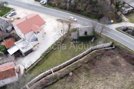 Imotski kamena kuća sa okućnicom Kamenmost, Imotski, House