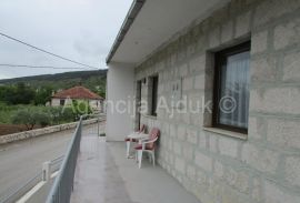 Imotski Proložac uređena kamena kuća 60 m2 - povoljno, Imotski, Casa