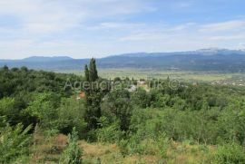 Imotski Vinjani Donji tri legalizirana objekta sa zemljištem, Imotski, Casa