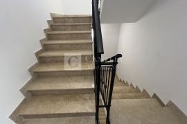 Opatija Bregi lijepi stan u novogradnji!, Matulji, Appartement