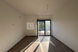 Opatija Bregi lijepi stan u novogradnji!, Matulji, Appartement