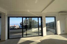 Opatija Bregi lijepi stan u novogradnji!, Matulji, Appartement