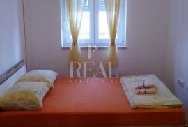 Najam stana studentu u centru grada 1skl 30 m2, Rijeka, Apartamento