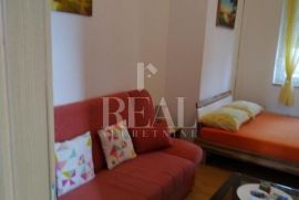 Najam stana studentu u centru grada 1skl 30 m2, Rijeka, Appartment