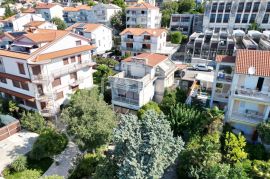 Crikvenica, kuća uz more, idealna prilika za renovaciju u drugom redu, Crikvenica, بيت