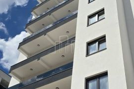 Uskoro useljivo Stan jedna spavaća Istočno Sarajevo Lamela Centar, Istočno Novo Sarajevo, Appartement