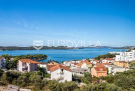 Trogir, Čiovo, ekskluzivan penthouse s krovnom terasom i bazenom, Trogir, Διαμέρισμα