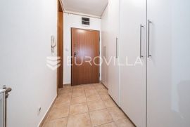 Zagreb, Sigečica, funkcionalan jednosoban stan + GPM, NKP 45 m2, Zagreb, Apartamento