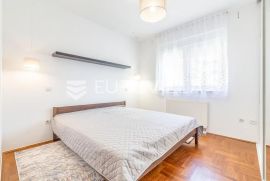 Zagreb, Maksimir trosoban stan NKP 86 m2, garaža+parking, Zagreb, Stan