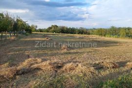 Barajevo, Beljina, plac sa predivnim pogledom, Barajevo, Land