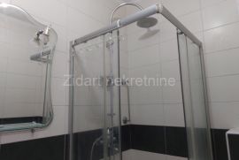 Višnjica, novogradnja, trosoban, Palilula, Appartment