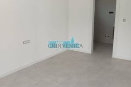 LUKSUZNI DVOETAŽNI STAN U CRIKVENICI SA BAZENOM, LIFTOM, Crikvenica, Appartment