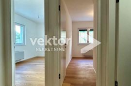 Kostrena, 3-soban s dnevnim boravkom i vrtom, novogradnja, Kostrena, Appartment