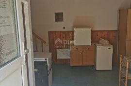 OTOK KRK, PUNAT - Stan u staroj jezgri, Punat, Appartment