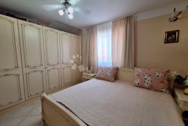 ŠILO, 2 APARTMANA 200 METARA  OD MORA, Dobrinj, شقة