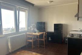 BRAJDA GARSONJERA 30M2, Rijeka, Kвартира