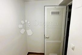 Predivan stan na Marinićima s garažom, Viškovo, Appartement