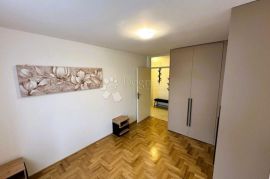 Predivan stan na Marinićima s garažom, Viškovo, Apartamento