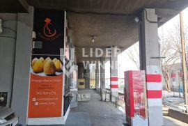 Na prometnoj lokaciji ID#124749, Palilula, Propriedade comercial