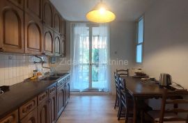 Čukarica-Banovo brdo-Renoviran i namešten trosoban stan-pet friendly, Čukarica, Appartment