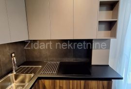 Zemun, LUX, nov, namešten, 2.5, sa garažom, Zemun, Apartamento