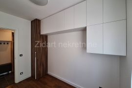 Zemun, LUX, nov, namešten, 2.5, sa garažom, Zemun, Appartment