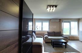 Voždovac-Trošarina-Dvosoban stan-Lux renoviran i namešten, Voždovac, Wohnung