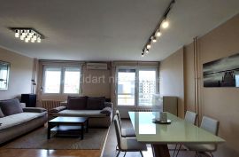 Voždovac-Trošarina-Dvosoban stan-Lux renoviran i namešten, Voždovac, Appartment