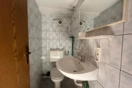 Poslovni prostor 16m2, Marijin Dvor, Sarajevo Centar, Propriedade comercial