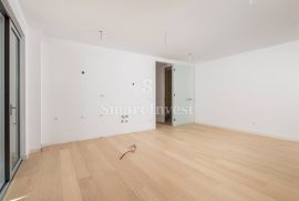 OPATIJA, stan 2S+DB u novogradnji s bazenom (P2-P), Opatija, Apartamento