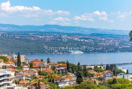 OPATIJA, stan s pogledom na more u novogradnji s bazenom (P1-P), Opatija, Apartamento