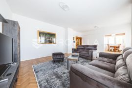 Zagreb, Hercegovačka, prekrasan četverosoban stan NKP 156 m2, Zagreb, Appartement