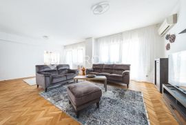 Zagreb, Hercegovačka, prekrasan četverosoban stan NKP 156 m2, Zagreb, Appartement