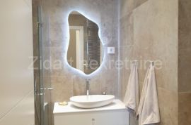 Zvezdara, Lux stan 90m2+ 22m2 terasa kod Kluza, Zvezdara, Appartment