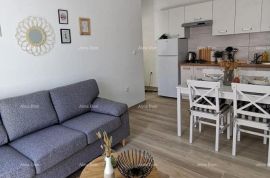 Stan Prodaje se kompletno renoviran stan u Puli, Pula, Apartamento