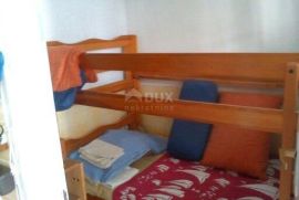 ISTRA, NOVIGRAD - Stan s vrtom u blizini mora, Novigrad, Wohnung